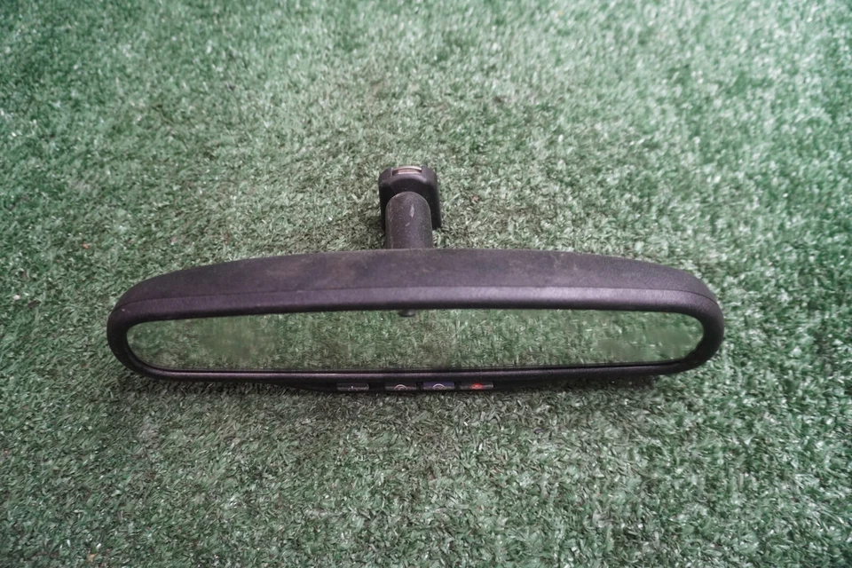 2011 2012 2013 GMC SIERRA DENALI 3500 INTERIOR Rear View Mirror OEM 15816792 - Image 1 of 4