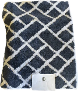 Hotel Collection Geometric Nautical 100% Cotton 22" x 36" Bath Rug - Navy - Picture 1 of 4