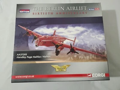 Corgi AA37205 Handley Page Halifax / Halton "The Berlin Airlift"  1:72 - Image 1 of 4
