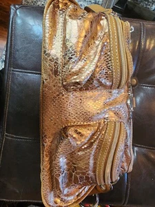 Metallic Gold Braun Hobo Schultertasche Geldbörse Schlangenhaut Charm Kathy Van Zeeland - Bild 1 von 6