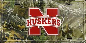 NEBRASKA CORNHUSKERS CAR TRUCK TAG CAMO LICENSE PLATE METAL SIGN UNIVERSITY OF - Picture 1 of 5