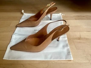 Balenciaga Leather Slingback Pumps / Heels ~ Nude ~ 37.5 - Picture 1 of 8