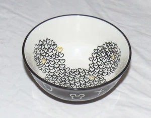 Disney Mickey Mouse Hearts "Love Mickey" 4.3/4 inch Black & White Bowl - Picture 1 of 4