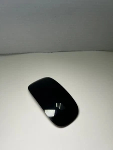 Apple Magic Mouse 2 - Black Multi-Touch Surface Model A1657 / No Cable  - Picture 1 of 5