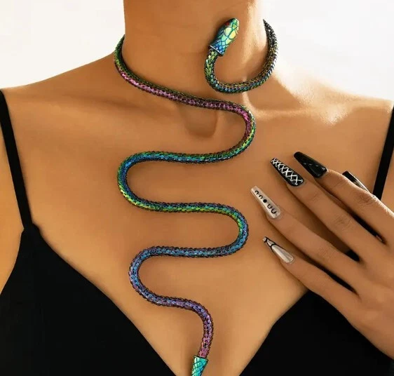 Snake holographic twist necklace Foto 1 de 1