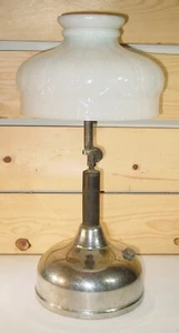 Antike Coleman Quick-Lite Tischlampe von 1927 mit Milchglasschirm - LEER - Bild 1 von 19