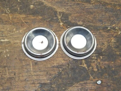 New Holland Plug 2Pk 81802774 - Image 1 of 3