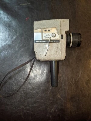 Cámara de película Revere de colección de 8 mm - Modelo 118-D carrete mate para ojos zoom eléctrico Foto 1 de 4