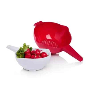Tupperware Colander Strainer Set Of 2 red White new VINTAGE - Picture 1 of 2