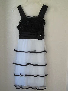 Girls dress special occacion by my Michelle size 7 wedding church - Picture 1 of 1
