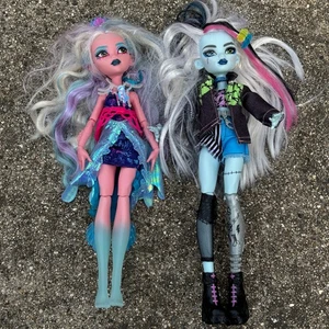 Monster High 2 Puppen Set: Frankie Stein & Lagoona Blue Glam wie abgebildet - Bild 1 von 4