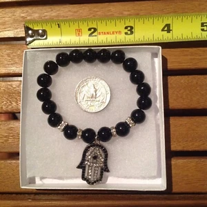 Damen Handgefertigtes Perlen Perlen Armband Hamza Anhänger - Bild 1 von 3