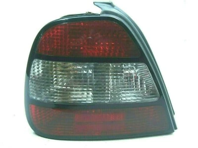 Daewoo Leganza 1999-2002: luz trasera de freno OEM/lámpara: lado del conductor Foto 1 de 4
