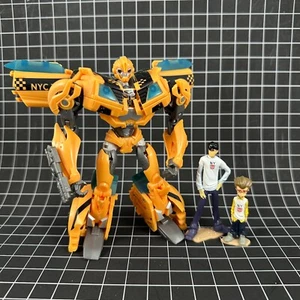 Transformers Prime First Edition BUMBLEBEE Complete NYCC Exclusive - Picture 1 of 1