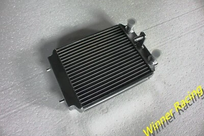 RADIADOR AUXILIAR ALUMINIO PARA AUDI S3/TTS;GOLF MK7 GTI 2.0TFSI Solo un lado Foto 1 de 4
