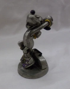 Minnie Mouse Dancing to a Boom-Box Figurine Walt Disney Pewter ~ Hudson 7343 - Picture 1 of 6