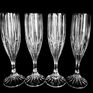 Mikasa Park Lane Pattern Set of 4 Crystal Glass Fluted Champagne Glasses Flutes - Picture 1 of 1