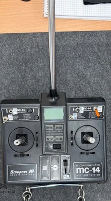 Graupner Sender MC-14 35 MHz FMss + Empfänger - Bild 1 von 4
