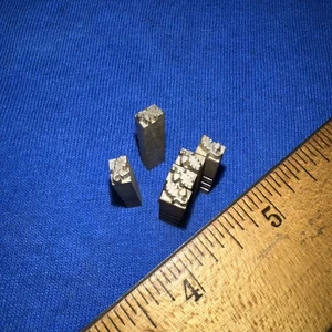 Impresión Dingbats Flores Helechos 5 Dingbats Plomo - Imagen 1 de 5