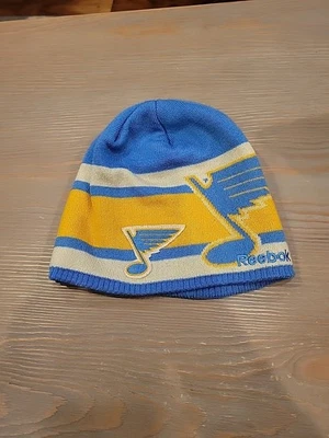 St. Louis Blues Winter Classic Beanie Hat Reebok NHL Center Ice 2017 Vintage - Image 1 of 4