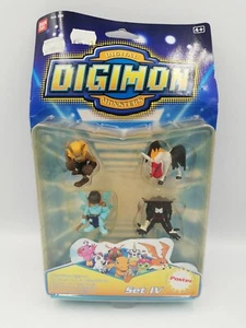 Digimon Season 1 Collectable Mini Figures set IV & Poster - RARE Bandai - Picture 1 of 6