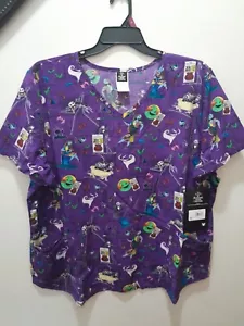 Disney Womens Size 2X Nightmare Before Christmas Medical Scrub Top Shirt NWT - Picture 1 of 5