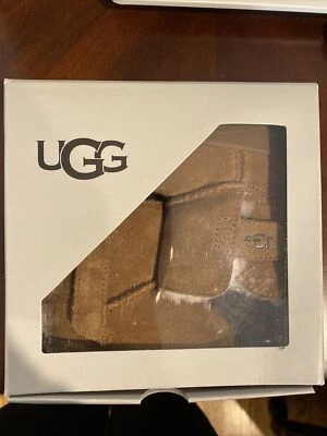 Castaño Ugg Keelan usado Foto 1 de 3