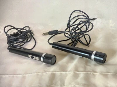 Pair M5 Dynamic Vocal Microphone for Stage, Singing Recording w/ on off switch - Image 1 of 2