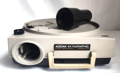 Kodak carousel Ektagraphic E-2 slide projector w/ Zoom Lens Working except bulb - Image 1 of 4