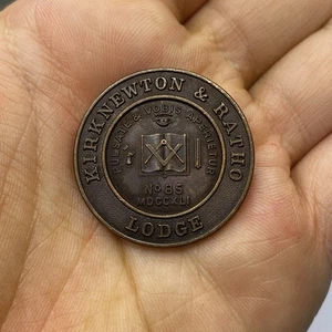 FREEMASON LODGE TOKEN - NO 85 KIRKNEWTON & RATHO MASONIC LODGE - Picture 1 of 4