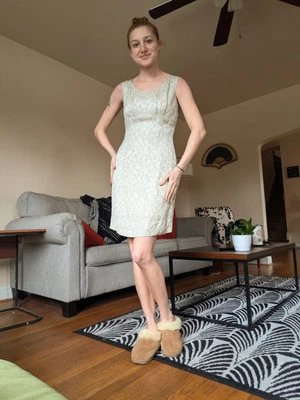 Vestido movedizo plateado y gris años 50 Foto 1 de 4