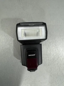 Neewer TT560 Speedlite Flash for Canon, Sony, Nikon, Panasonic, Olympus, Pentax - Picture 1 of 3