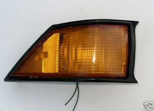 1988 88 89 90 BUICK REGAL TURN 信号灯右手灯 — 第 1/1 张图片