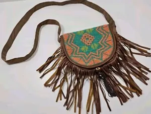 Bolso Bandolera Boho Earthbound Trading Marrón Lona Cuentas Plisado Flecos. - Imagen 1 de 11