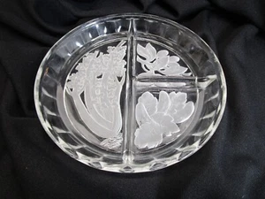 Indiana Federal Tiara Horizon Glass Intaglio Vegetable 3 Part Round Relish Dish - Picture 1 of 3