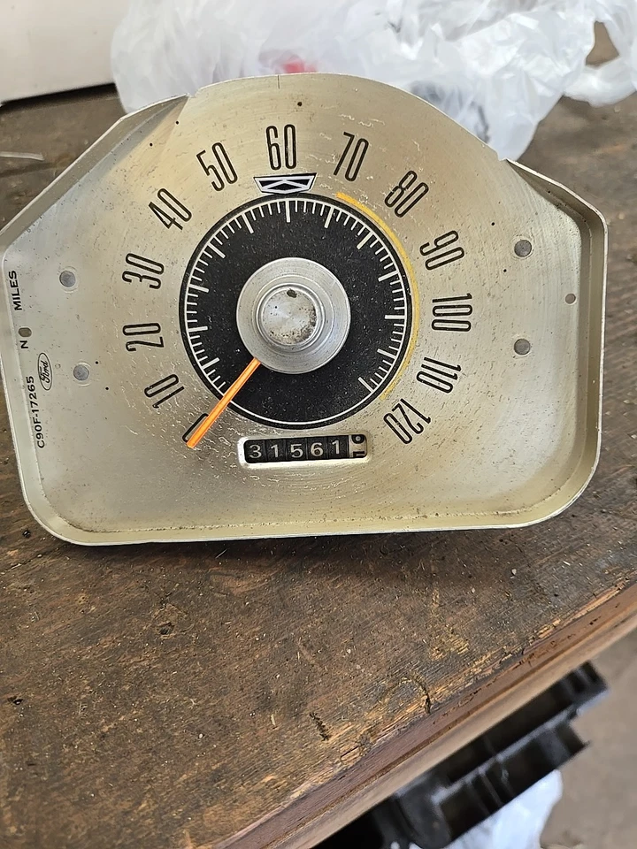 DE COLECCIÓN 69 TORINO RANCHERO BONITO ORIG. FORD VELOCÍMETRO C9OF 17265 N COCHE AUTO Foto 1 de 2