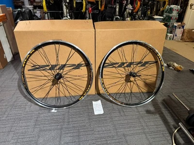 Juego de ruedas para bicicleta de carretera Aero Max 700C Foto 1 de 3