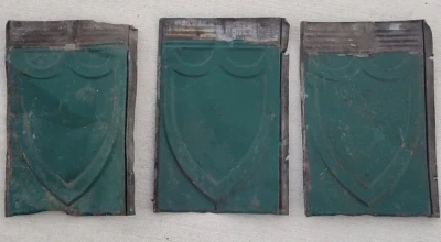 "3 tejas antiguas galvanizadas de metal rústico en relieve para granero de techo de hojalata 9,25"" x 13,75""" Foto 1 de 4
