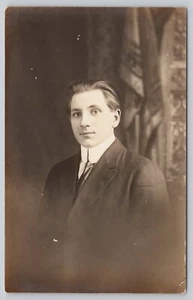 Portrait Photograph Posed Man Suit & Tie Real Photo RPPC Postcard - Picture 1 of 2