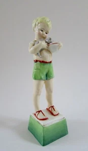 VTG Friday Boy Days of The Week #1 Figure by ROYAL WORCESTER - Picture 1 of 10