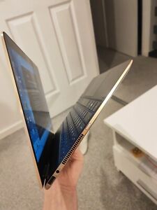 HP SPECTRE X360 CONVERTIBLE 13-AE0XX CORE I7-8550U 1.80 GHZ cracked front glass