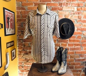 1980s Vintage WRANGLER Plaid Western Shirt Men's Beige & Blue Short Sleeve - XXL - Picture 1 of 10