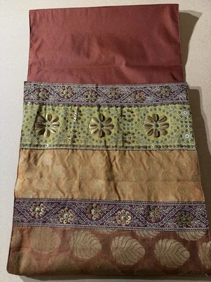 "Corredor de mesa Pier 1 Imports 13""x72""" Foto 1 de 3