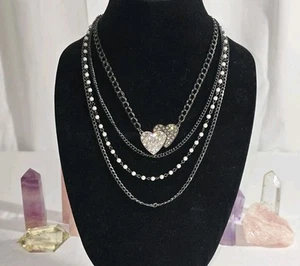 Fashion Guess Necklace Layered Chain Crystal Heart Silver Tone Pearl Detail 16"  - Picture 1 of 24