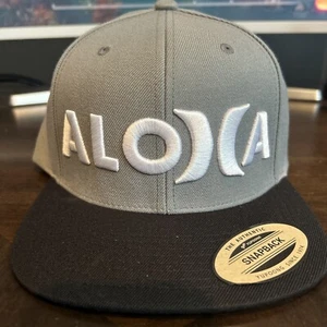 Hurley Gray Snapback Aloha Snap Hat MSRP $30 Hawaii - Picture 1 of 5