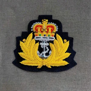 Exquisite Royal Crown Emblem Patch Embroidery Craft Hat Badge Classic Armband - Picture 1 of 5