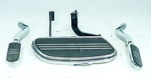 09 Harley Street Glide Touring OEM Left Floorboard Foot Rest Pass Foot Pegs 1317 - Picture 1 of 18
