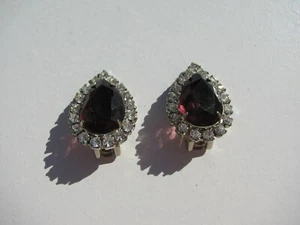 VINTAGE 10MM. PEAR TEAR DROP SHAPE OPENBACK  PURPLE AMYETHST GLASS CLIP EARRINGS - Picture 1 of 6