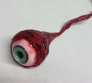 Severed Torn Out Eye Ball Eyeball Halloween Decoration Prop Gory Blood Zombie - Picture 1 of 2