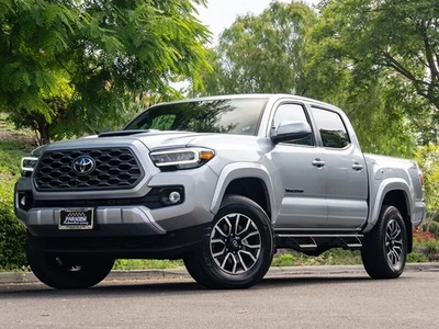 2022 Toyota Tacoma TRD Sport - Image 1 of 4